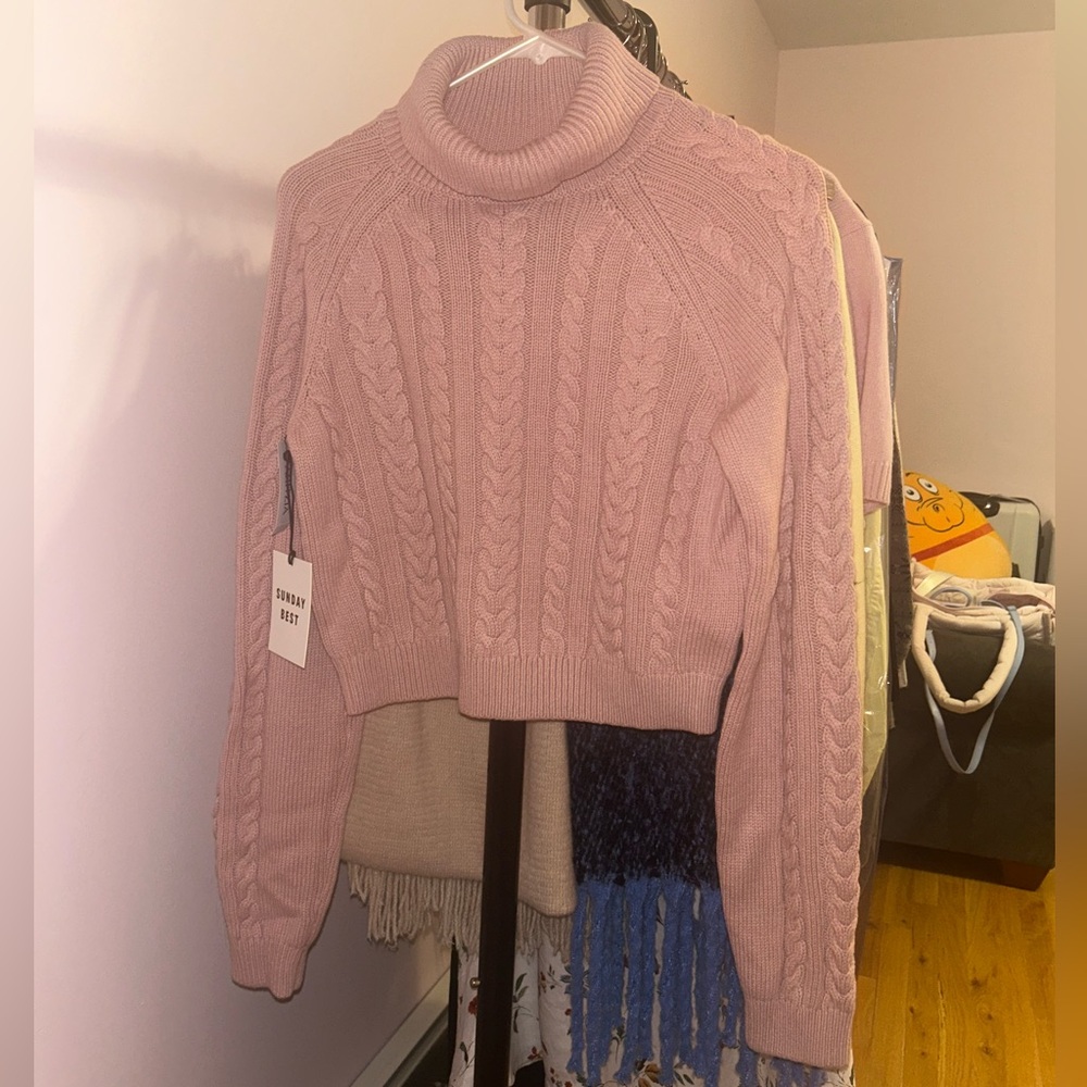Aritzia Sunday Best Sweater - Picture 2 of 4